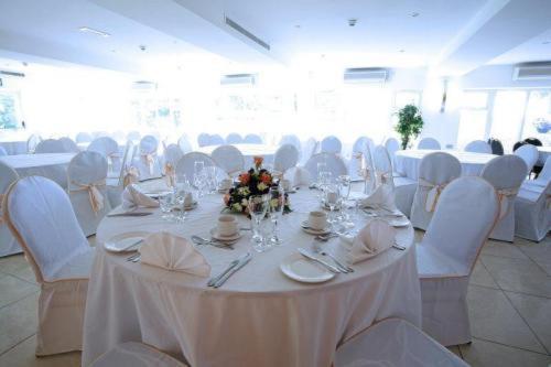Riverside Hotel Kenilworth Dış mekan fotoğraf