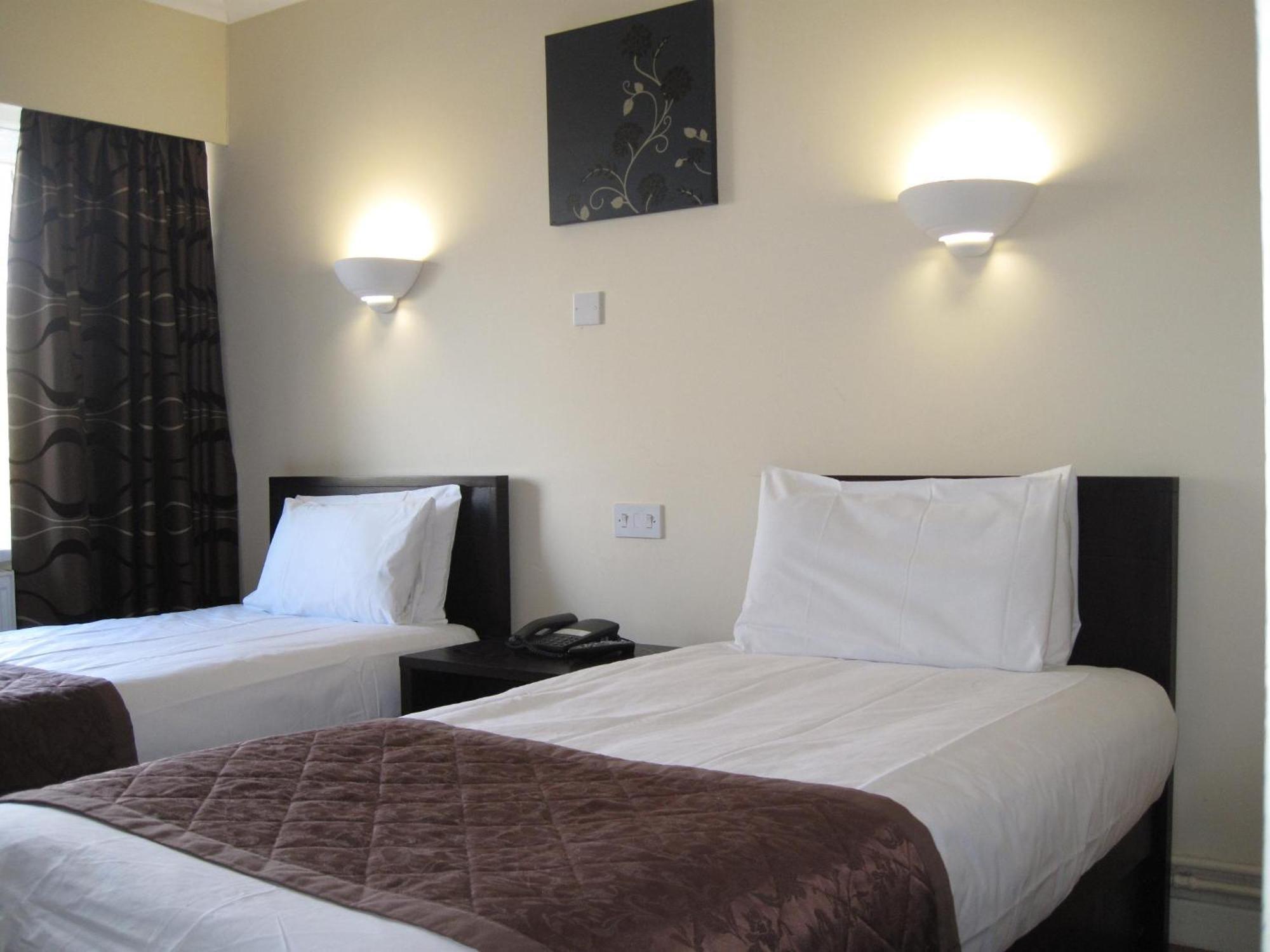 Riverside Hotel Kenilworth Dış mekan fotoğraf